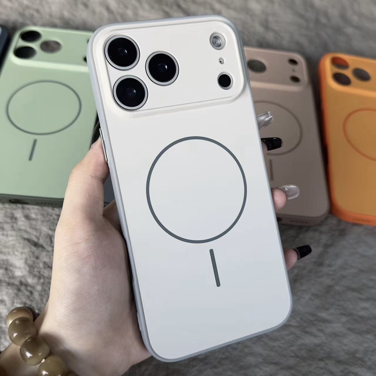 غطاء حماية كامل من السيليكون T - مراجعة Photography Xiaomi 15 وسعره